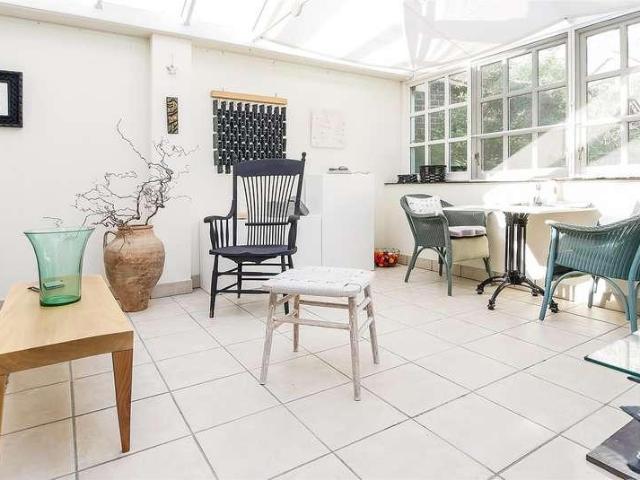 1 bed house for sale