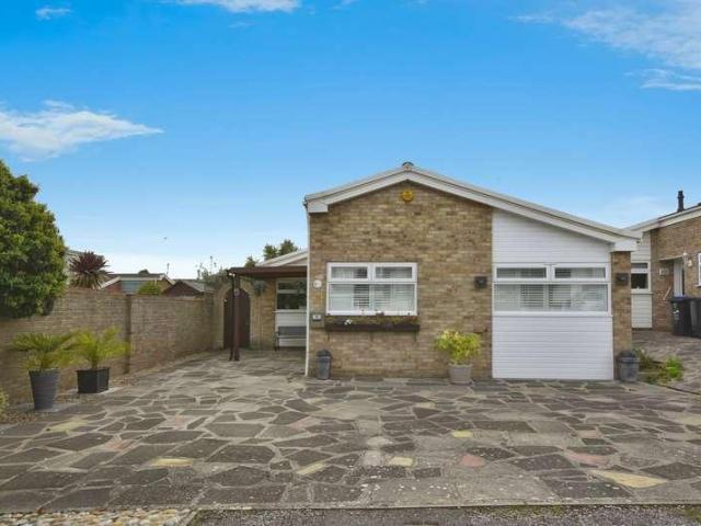 1 bed house for sale