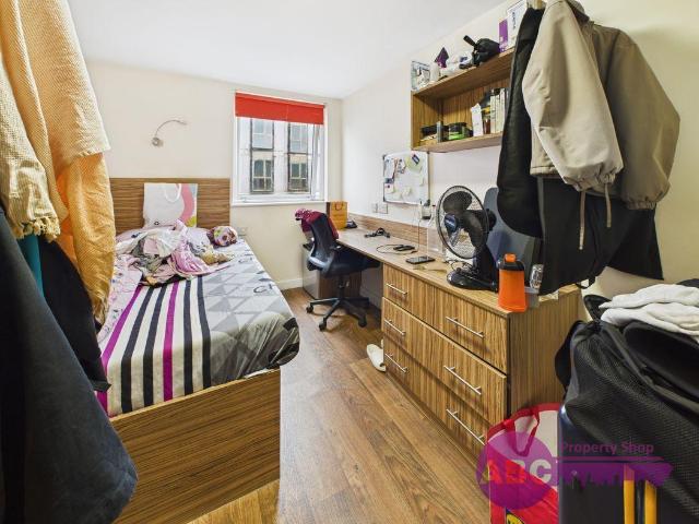 1 bed house for sale