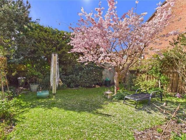 1 bed house for sale