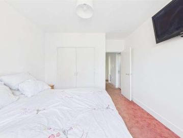1 bed house for sale