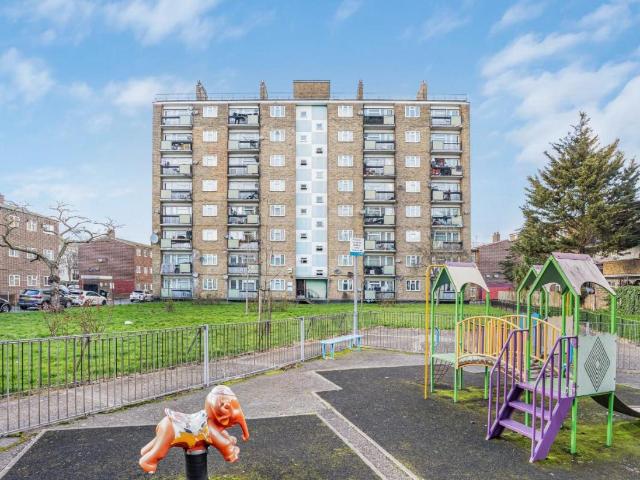 1 bed house for sale
