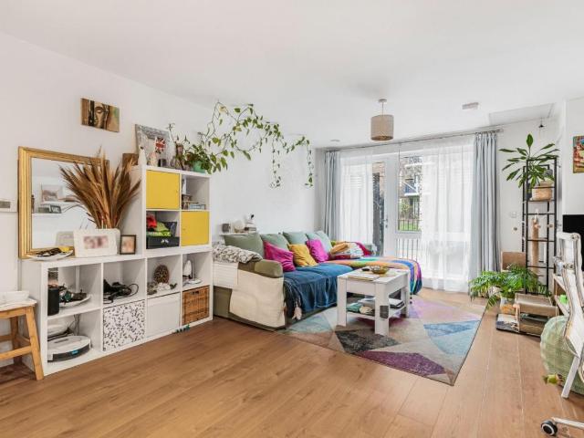 1 bed house for sale
