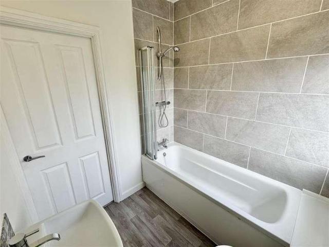 1 bed house for sale