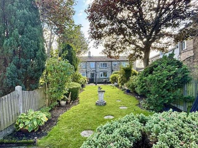 1 bed house for sale