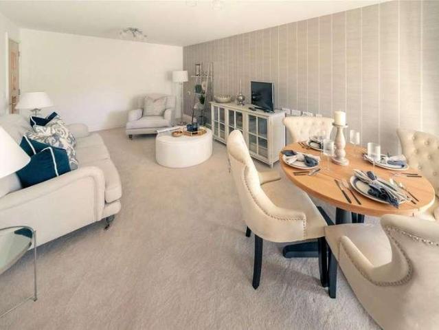 1 bed house for sale