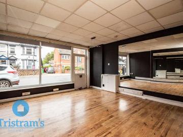 1 bed house for sale