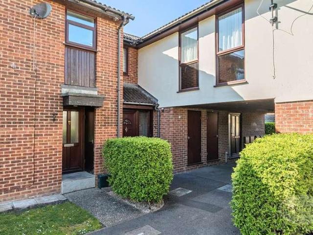 1 bed house for sale
