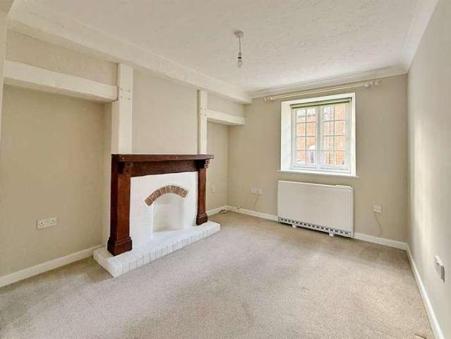 1 bed house for sale
