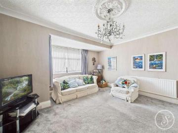 1 bed house for sale