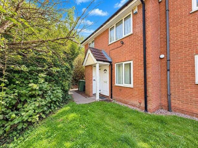 1 bed house for sale