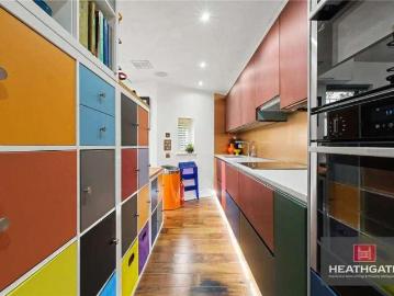 1 bed house for sale