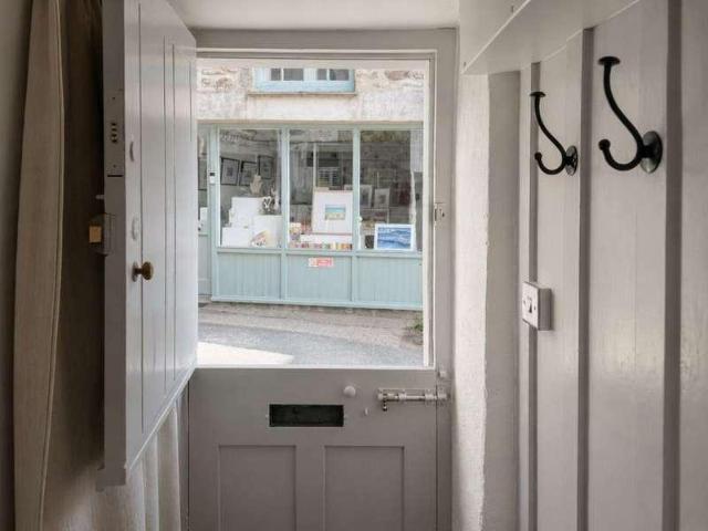 1 bed house for sale
