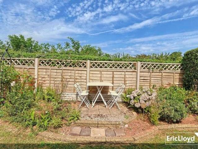 1 bed house for sale
