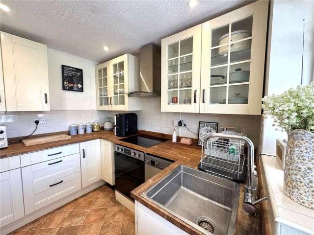 1 bed house for sale