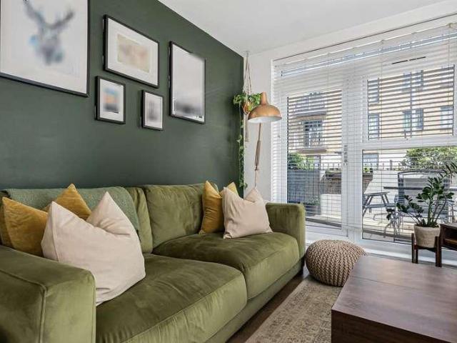 1 bed house for sale