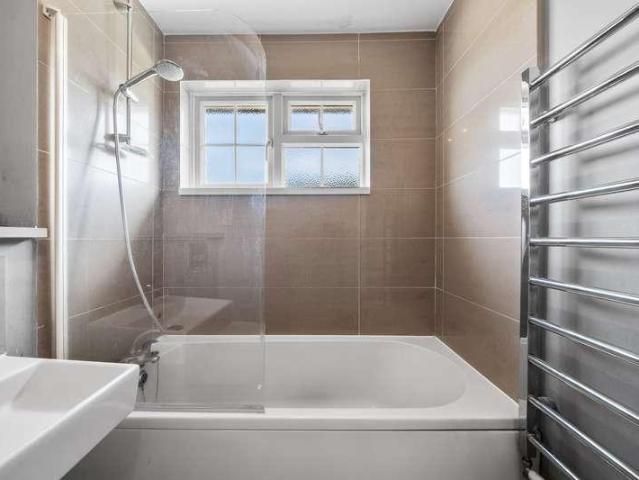 1 bed house for sale