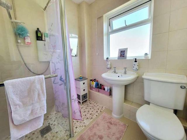 1 bed house for sale