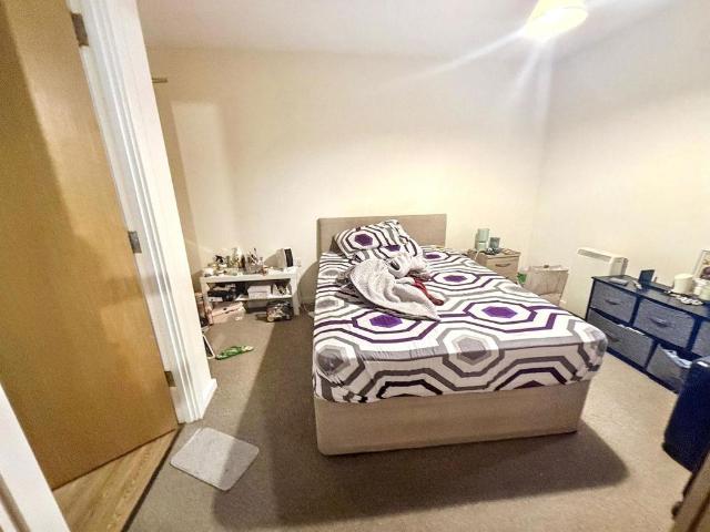 1 bed house for sale