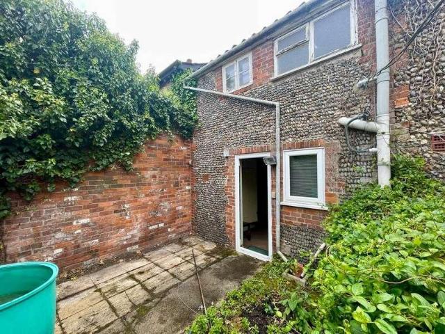 1 bed house for sale