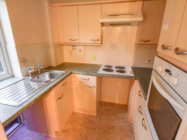 1 bed house for sale