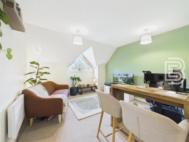 1 bed house for sale