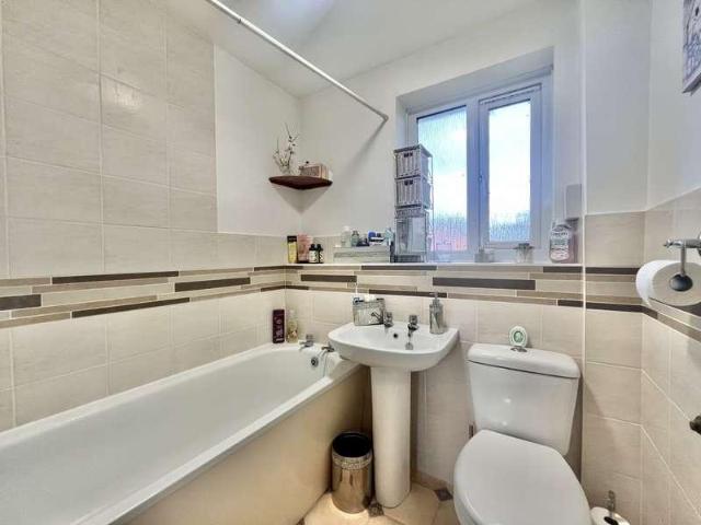 1 bed house for sale