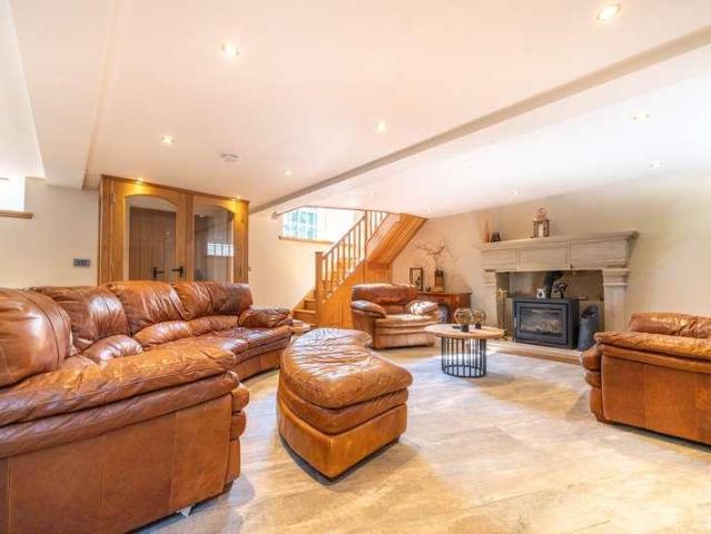 1 bed house for sale