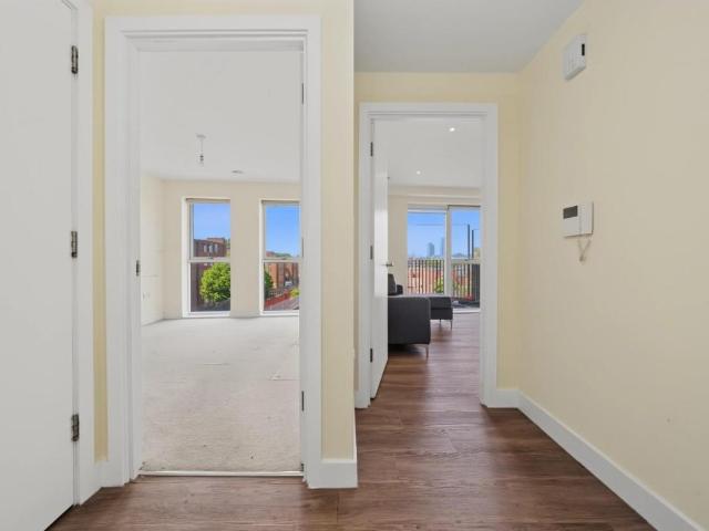 1 bed house for sale
