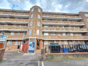 1 bed house for sale