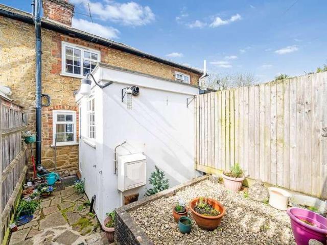 1 bed house for sale