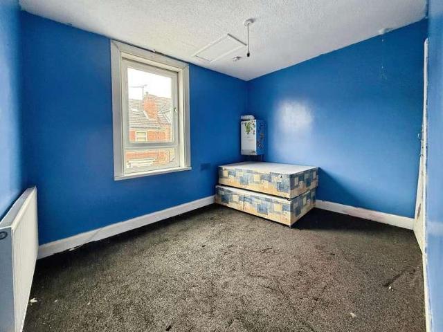1 bed house for sale
