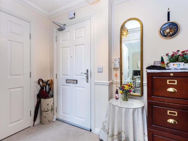 1 bed house for sale
