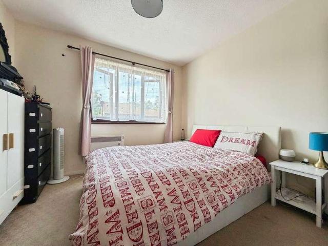 1 bed house for sale