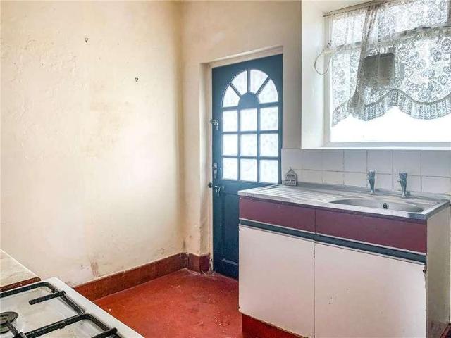 1 bed house for sale