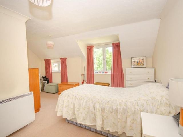 1 bed house for sale