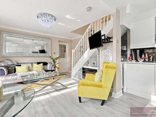 1 bed house for sale