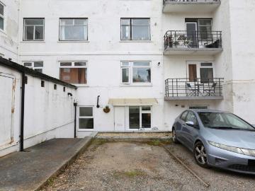 1 bed house for sale