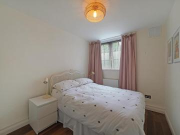 1 bed house for sale