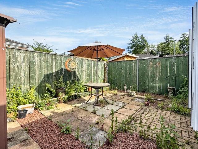 1 bed house for sale