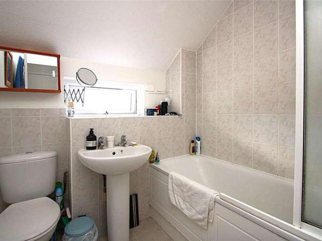 1 bed house for sale