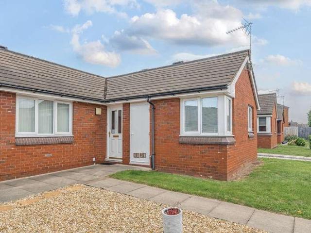 1 bed house for sale