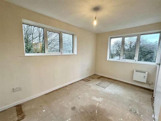 1 bed house for sale