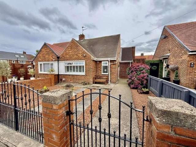 1 bed house for sale