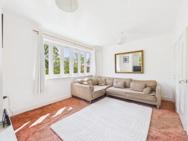 1 bed house for sale