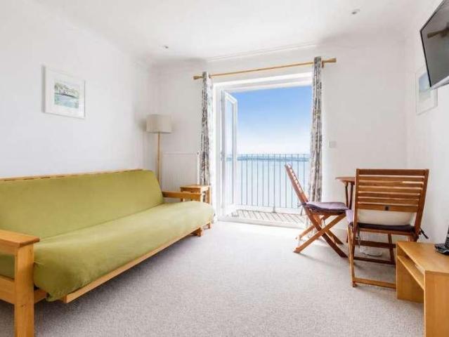1 bed house for sale