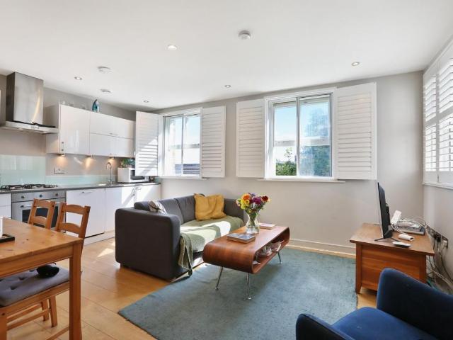 1 bed house for sale