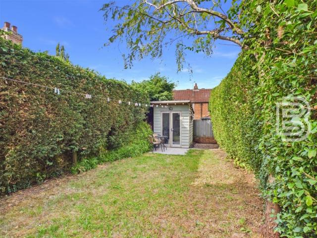 1 bed house for sale