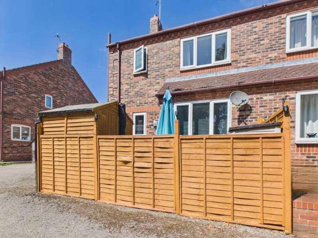 1 bed house for sale