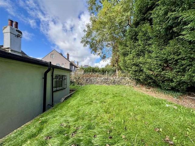 1 bed house for sale